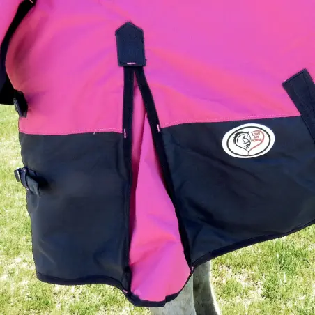 Close up of shoulder gussett of Love My Horse 1200 Denier Rainsheet Combo in Pink