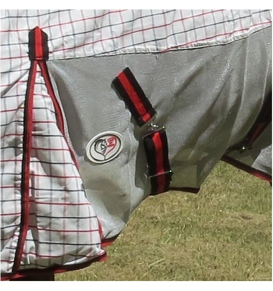 5'0 - 6'9 Red/Black Poly Cotton / Dura Mesh Hybrid Combo