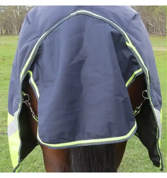 Tail flap of 600 Denier Winter Combo in Navy / Lime