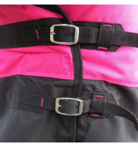 Double chest buckles on Love My Horse Winter Combo Pink