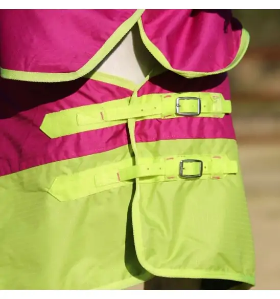 1200 Denier ripstop outer for strength and ldouble chest buckles for stability and safety