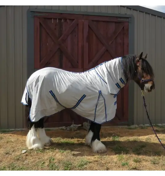 Breathable fly repellent horse rug for Clydesdales – IR3535 treated mesh helps reduce flies, midges and summer irritation